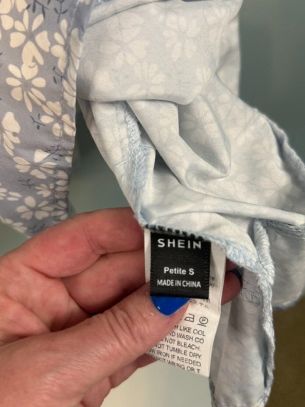 SHEIN Floral Ditsy Ruffle Tiered Cami Dress Blue White Sz SP - Picture 7 of 13